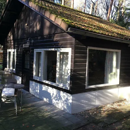 Kleine Huisje Op De Veluwe Otterlo Exterior photo